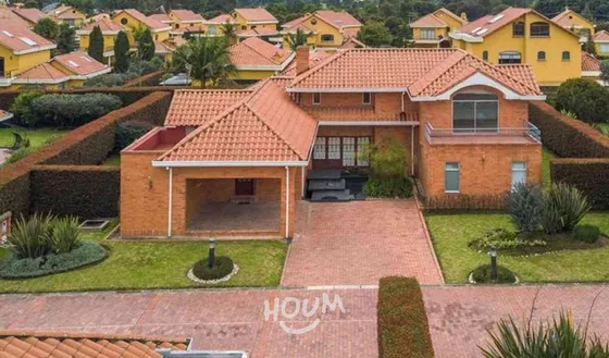 Casa En Molinos Norte, Santa Barbara. 4 Habitaciones, 340 M², Id: 154375