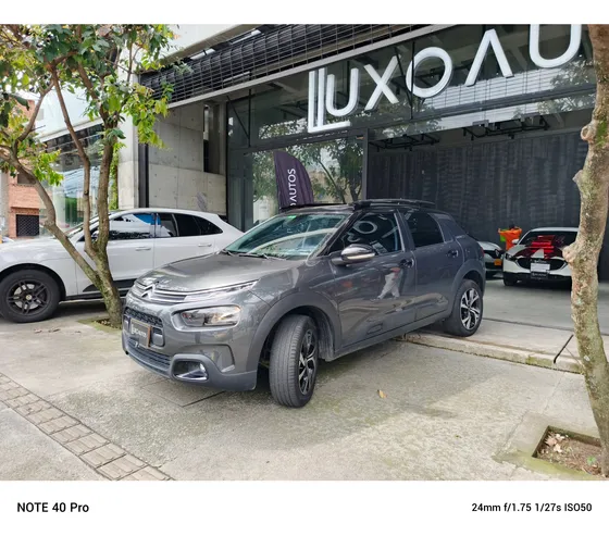 Citroën C4 Cactus 1.2 Cactus Shine