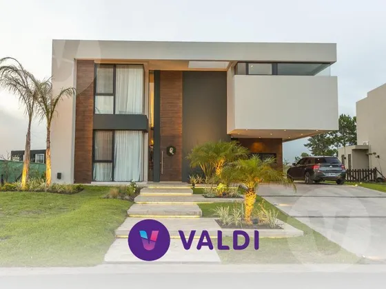 Casa En Venta - Barrio Terralagos, Canning