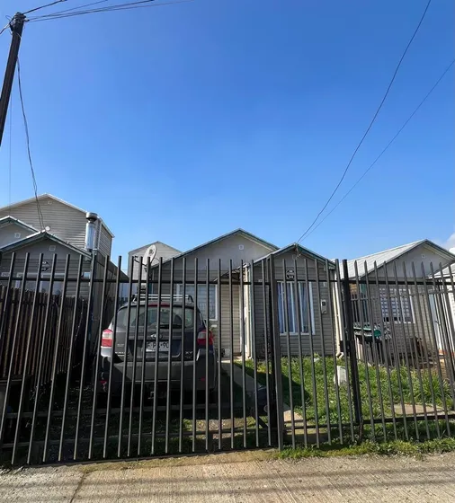 Casa En Venta De 2 Dorm. En Valdivia