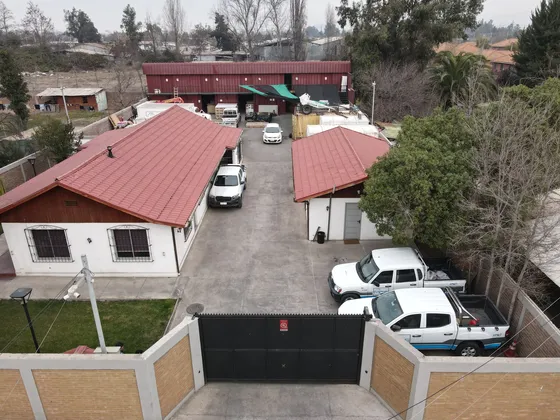 Oficina Remodelada | 1.300 M2 Terr. | Bod 300 M2 | Plaza Sur