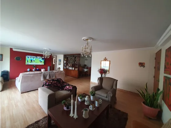 Apartamento En Venta En Laureles, Medellín