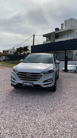 Hyundai Tucson 1.6t Gdi Limited Techo At