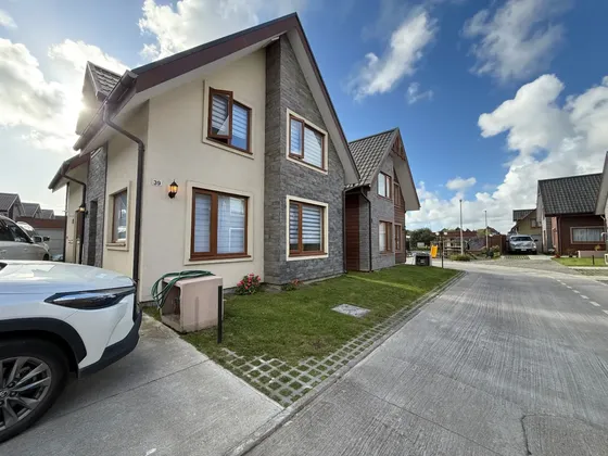 Venta Casa 4 Dormitor. Condominio Brisas Del Sol Talcahuano