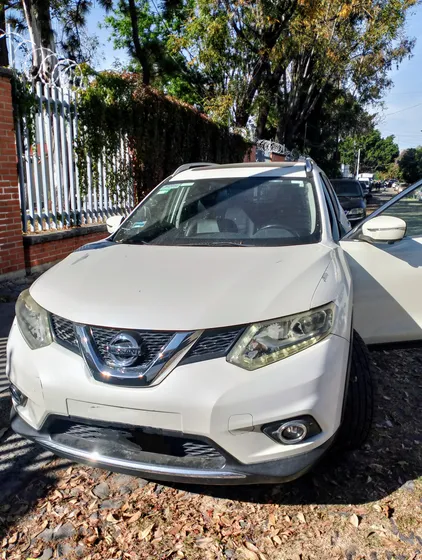 Nissan X-trail 2.5 Exclusive 2 Row Cvt
