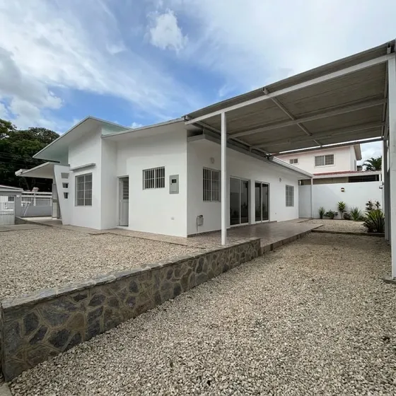 Venta De Casa, En Vista Alegre, (cliente Directo)
