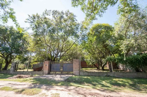 Quinta Sobre El Río En Arroyo Leyes