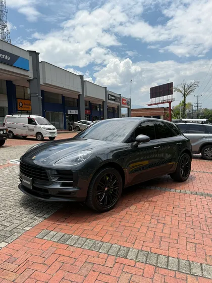 Porsche Macan 2.0 Lux