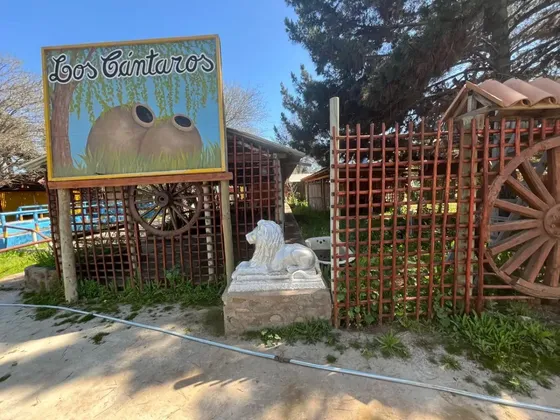 Gran Restaurant Con Parcela Y Casa