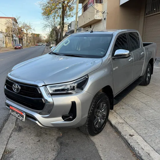 Toyota Hilux Pick-up 2.8 Cd Srv 177cv 4x2