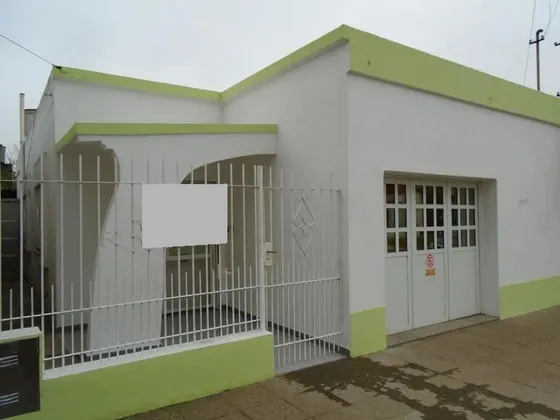 Casa En Venta 2 Dormitorios Puerto General San Martín