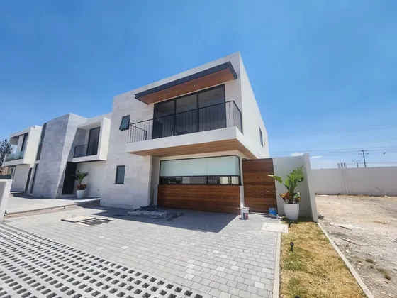 Casa En Venta En Vista Real Corregidora Queretaro