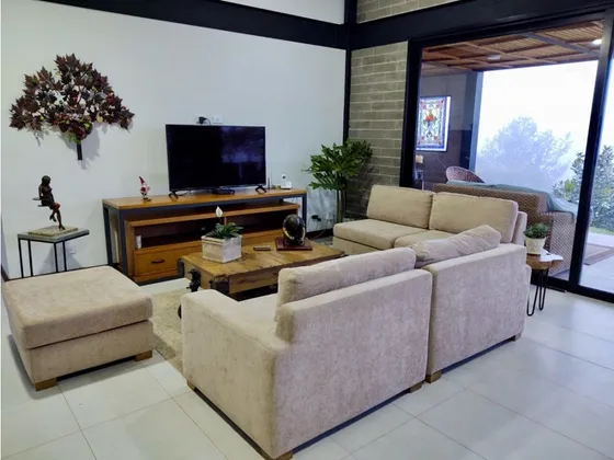 Casa Campestre En El Retiro Para Arriendo