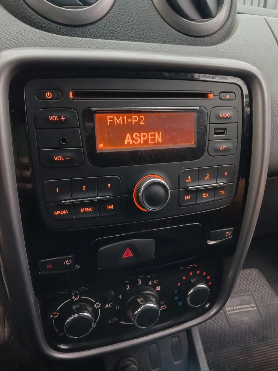 Renault Duster 1.6 4x2 Confort Plus 110cv5378513314519552017