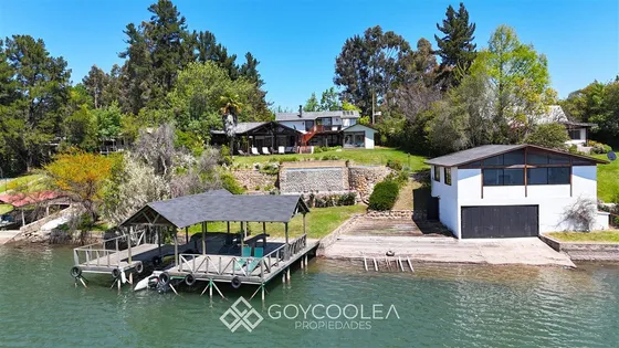 Casa En Venta De 5 Dorm. En La Estrella