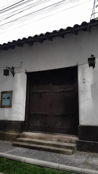 Casa Estilo Colonial En Venta, Comuna De Yerbas Buenas