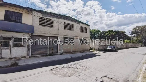 Este Espacio Cuenta Con Todas Las Características Necesarias Para Operar De Manera Eficiente Y Segura. Agenda Tu Cita Ya!