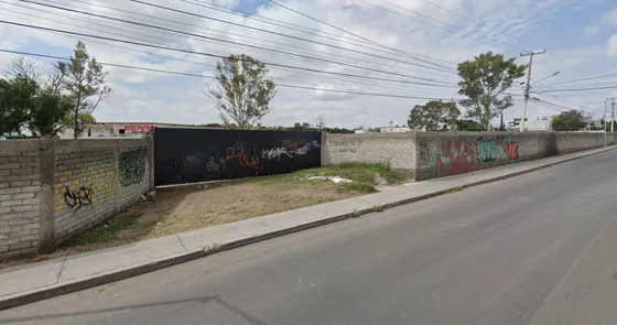 Terreno En Venta En Av. Las Fuentes Satelite
