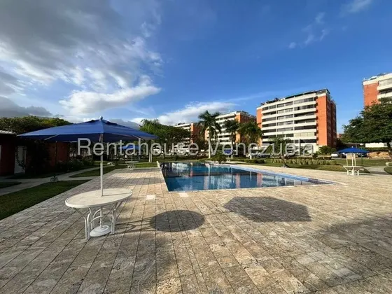 Apartamento En Venta Mls # 27-46 Buenaventura Suite Guatire 72m2 Planta Eléctrica E.n