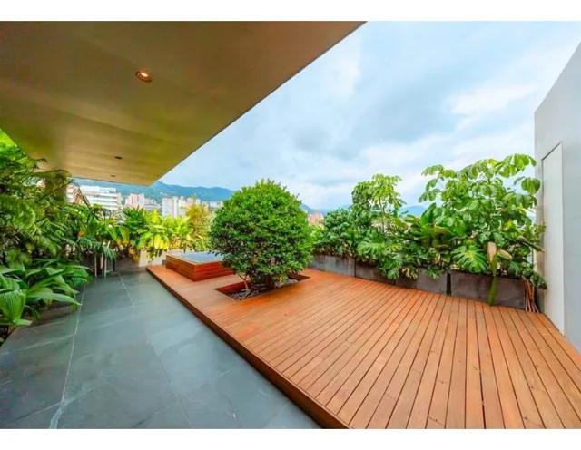Venta Moderno Penthouse El Poblado Zona Rosa Amoblado