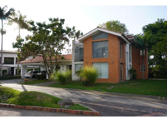 Venta Casa Campestre En Arenillo Manizales | Conjunto Cerrado