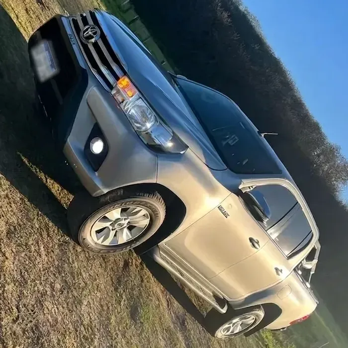 Toyota Hilux Pick-Up 2.8 Cd Srv Pack 177cv 4x2