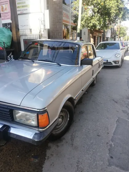 Ford Falcon 3.0 Lujo
