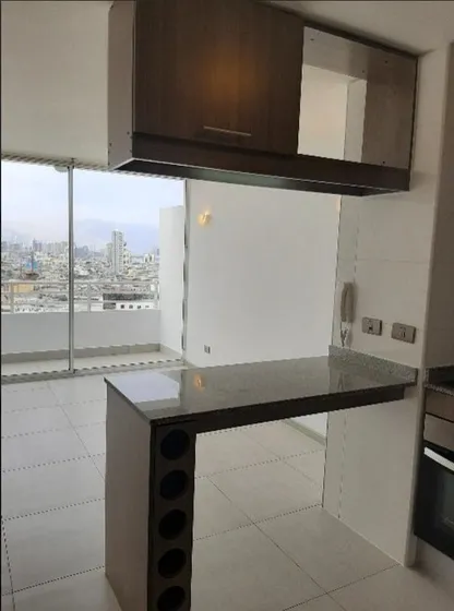 Iquique, 1 Dormitorio 1 Baño Estacionamiento Y Bodega