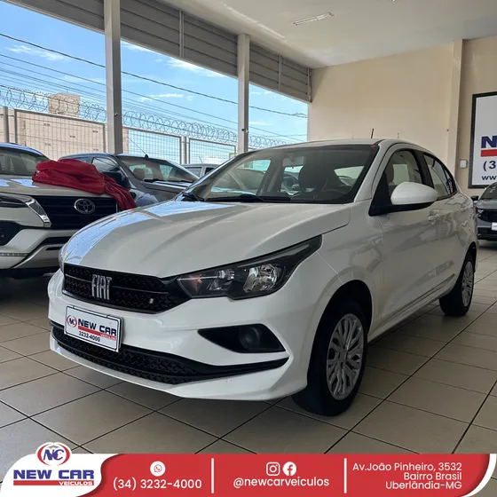 Fiat Cronos Drive 1.3 8v Flex