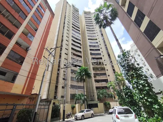 Apartamento En Alquiler En San Isidro Maracay 25-23318 Irrr