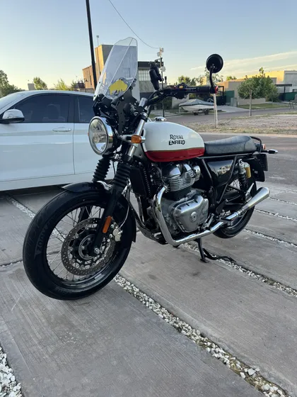 Royal Enfield Interceptor 650