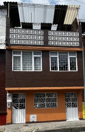 Vendo Casa En Barrio Las Ferias Excelente Ubicación
