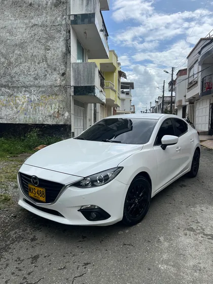 Mazda 3 2.0 Touring