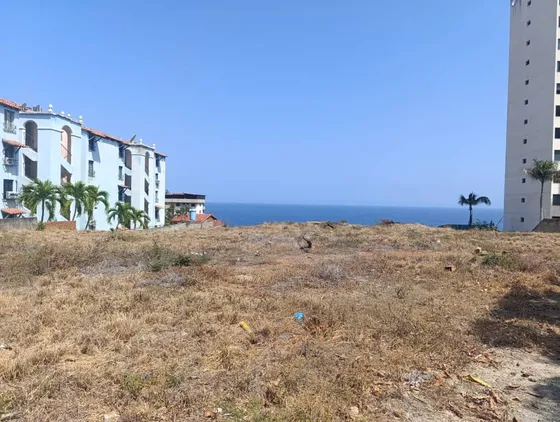 Jc - Terreno En Venta 3.246,00 M2. La Llanada. La Guaira 