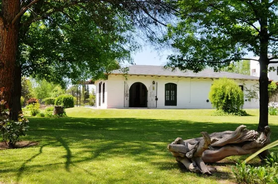 Casa De Campo - Vacaciones Alquiler Temporal (piscina, Tenis, Futbol) - 10 Personas