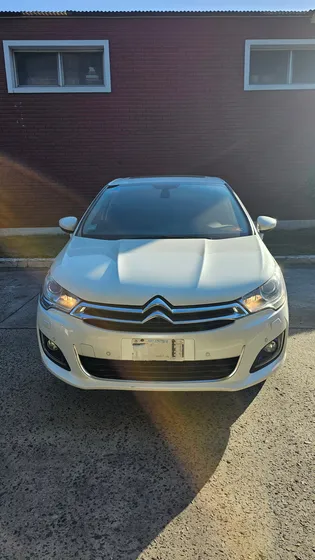 Citroën C4 Lounge 1.6 Exclusive Hdi 115cv Pack