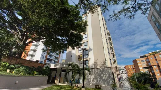 Apartamento En Arriendo En Santa Teresita. Cod A11638