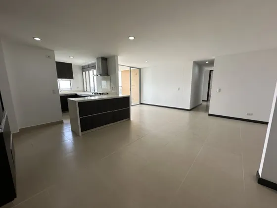 Apartamento En Arriendo Ubicado En Envigado Sector Loma De Las Brujas (27581).