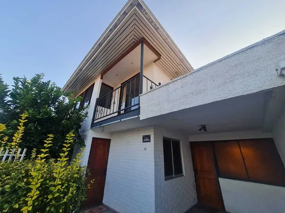 Casa 5 Dormitorios 3baños En Maipú (101250)