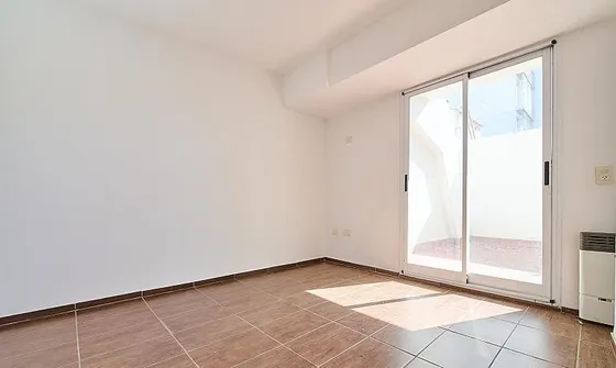 Dúplex De 4 Ambientes  En Nuñez