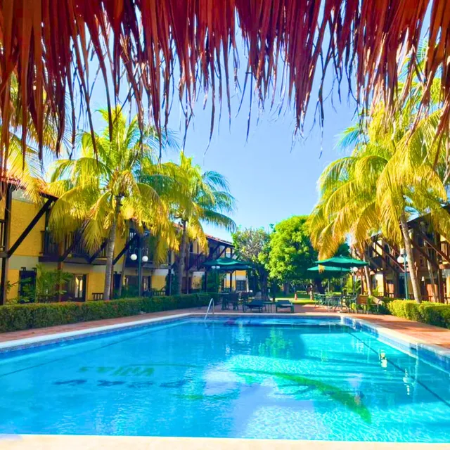 Le Chapeau Villas, Morro Iii, Lecheria | Venta Townhouse | 232 Mts2 | 4h | 5b | 2pe | 170.000$