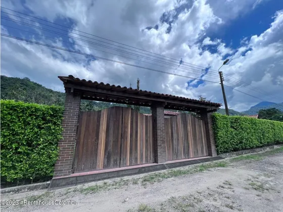 Casa En  Vereda Chinacota Rah Co: 25-205