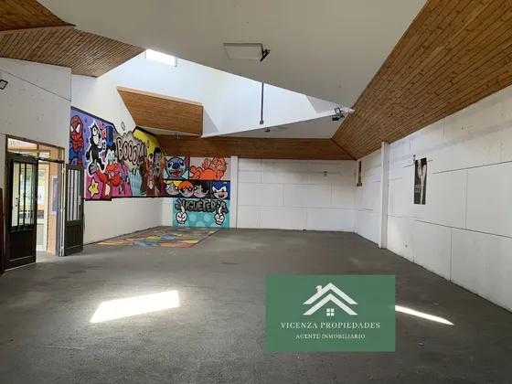 Arriendo Local  150mt2  Segundo Piso En Centro De Pucón