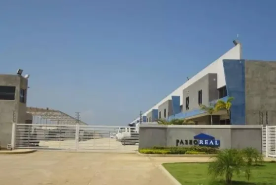 Venta De Galpón En El Complejo De Galpones Paseo Real, Justo Al Lado De Meditotal Nueva Barcelona