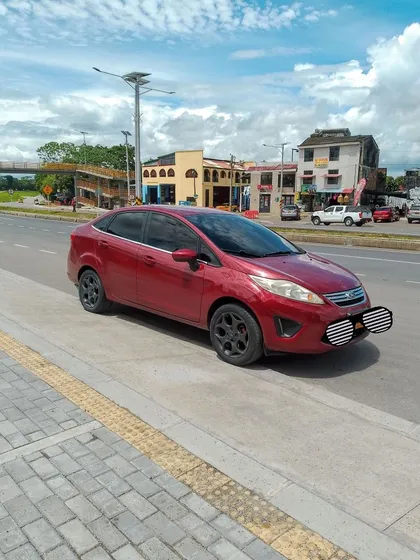 Ford Fiesta 1.6 Hatchback Mecánica