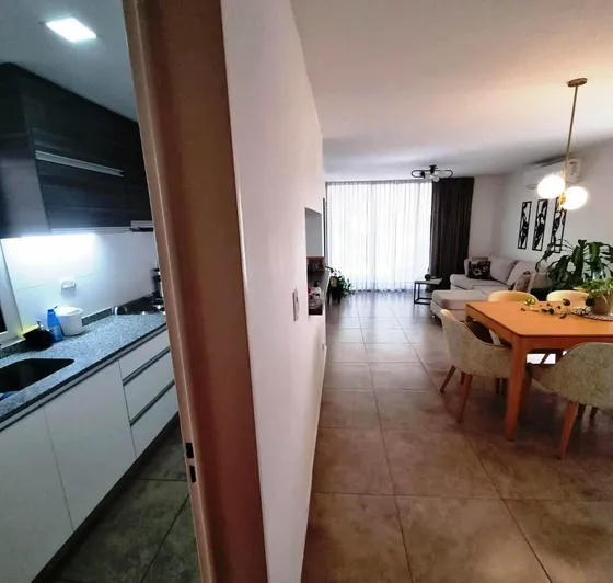Venta  Departamento En Complejo Ituzaingó Norte