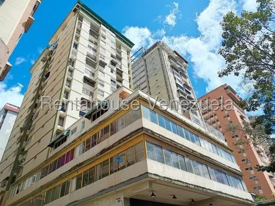 Oficina En Alquiler Los Ruices 25-15479