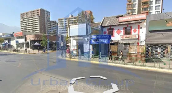 Ubicación 100% Comercial - Alto Flujo Peatonal Y Vehicular