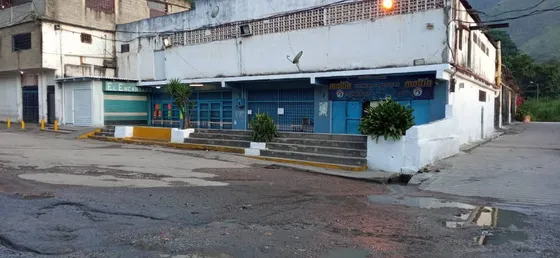 Galpón En Hacienda Caucaguita, Una Joya Comercial. G.a.