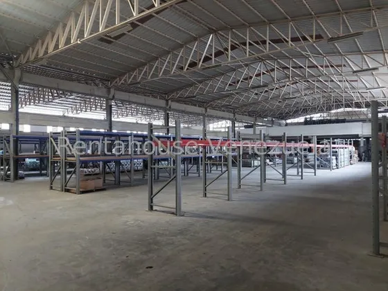 Guarenas Galpón En Alquiler Mls #25-5689 Sl